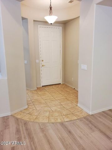 1864 W Olive, Chandler, AZ 85248