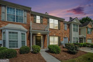 2846 Parkway Close, Lithonia, GA 30058