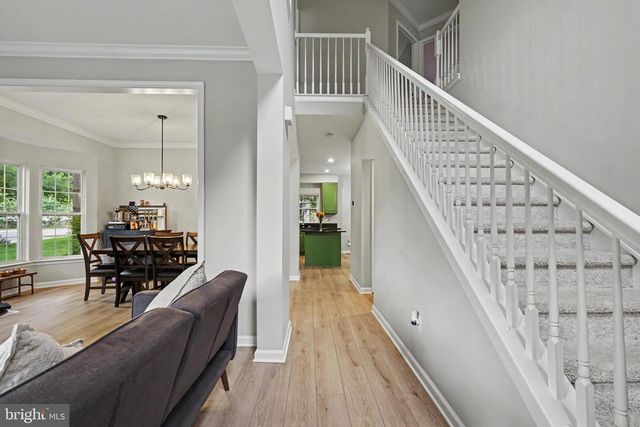 201 JENNINGS CT SE, Leesburg, VA 20175