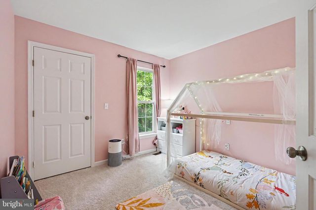 201 JENNINGS CT SE, Leesburg, VA 20175