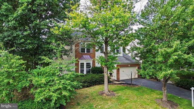 201 JENNINGS CT SE, Leesburg, VA 20175