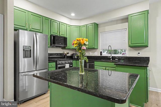 201 JENNINGS CT SE, Leesburg, VA 20175