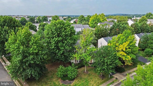201 JENNINGS CT SE, Leesburg, VA 20175