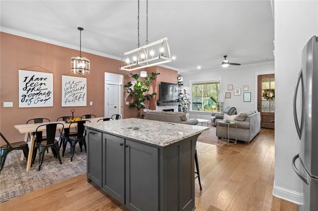 86 Melanie Drive, Bella Vista, AR 72714