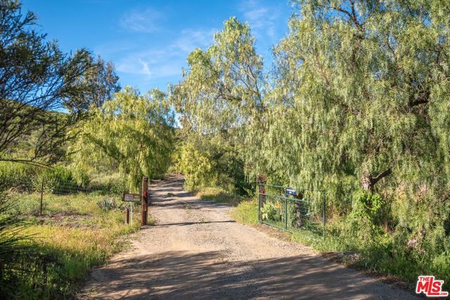 34229 Mulholland Highway, Malibu, CA 90265