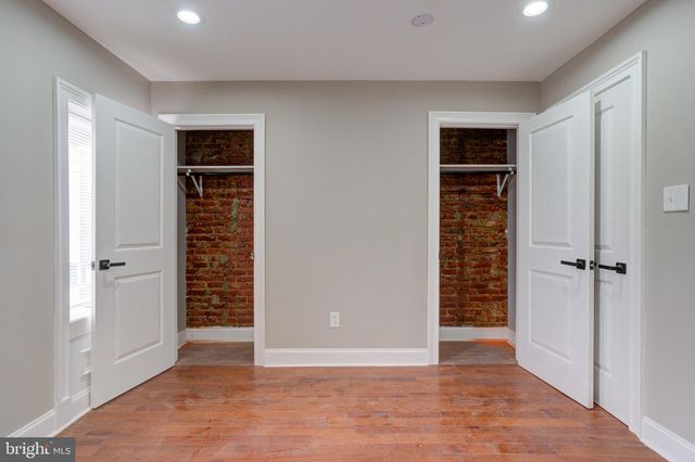 2463 AMBER ST, Philadelphia, PA 19125