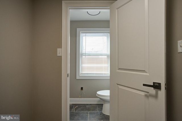 2463 AMBER ST, Philadelphia, PA 19125