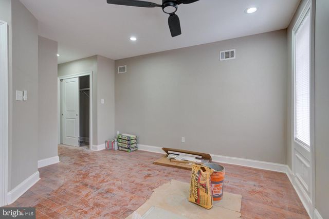 2463 AMBER ST, Philadelphia, PA 19125