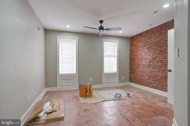 2463 AMBER ST, Philadelphia, PA 19125