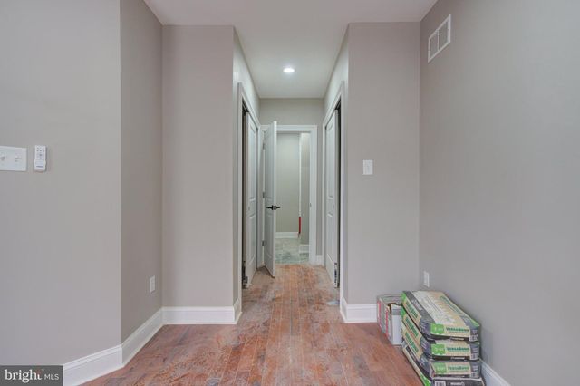 2463 AMBER ST, Philadelphia, PA 19125