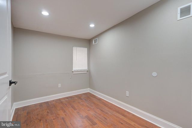 2463 AMBER ST, Philadelphia, PA 19125