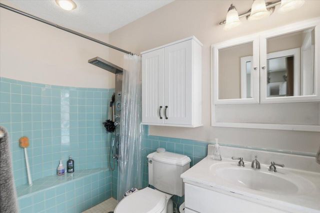 1730 NW 39th Street, Oakland Park, FL 33309