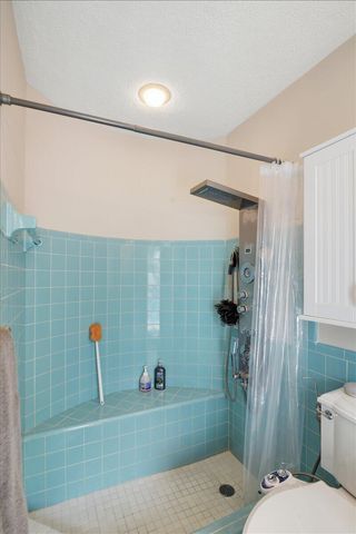 1730 NW 39th Street, Oakland Park, FL 33309