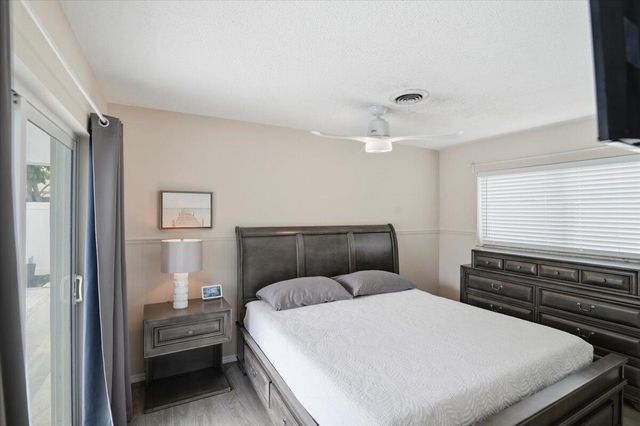 1730 NW 39th Street, Oakland Park, FL 33309
