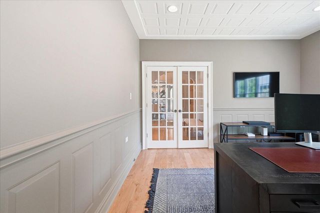 502 Stoney Ridge Court, Valparaiso, IN 46385