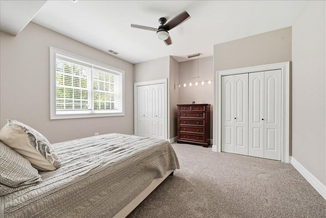 502 Stoney Ridge Court, Valparaiso, IN 46385