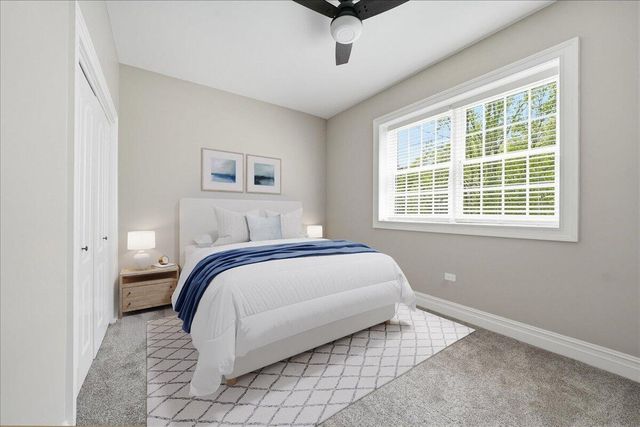 502 Stoney Ridge Court, Valparaiso, IN 46385