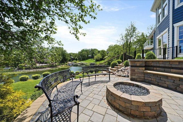 502 Stoney Ridge Court, Valparaiso, IN 46385