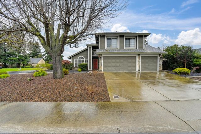 9512 Hutton Dr, Elk Grove, CA 95758