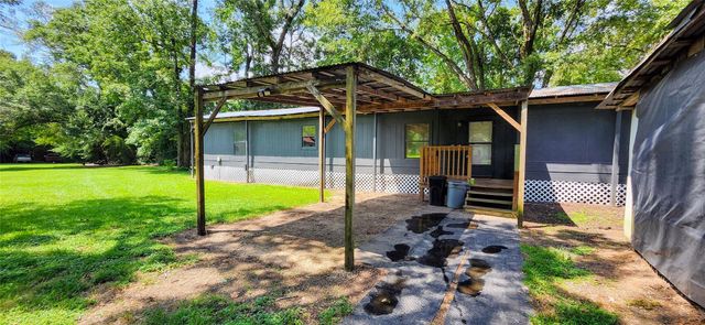 2066 County Road 332, Cleveland, TX 77327