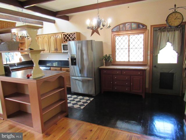 1105 WILSON ST, Pottstown, PA 19464