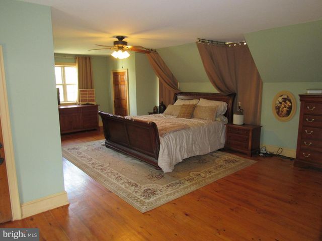 1105 WILSON ST, Pottstown, PA 19464