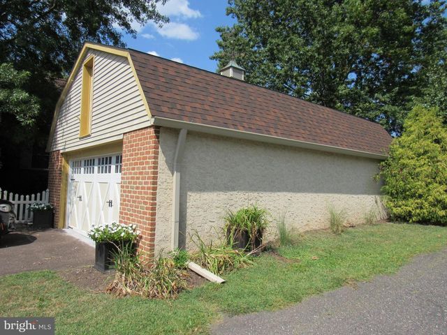 1105 WILSON ST, Pottstown, PA 19464