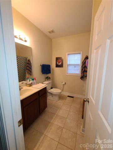 1638 Bess Town Road, Bessemer City, NC 28016