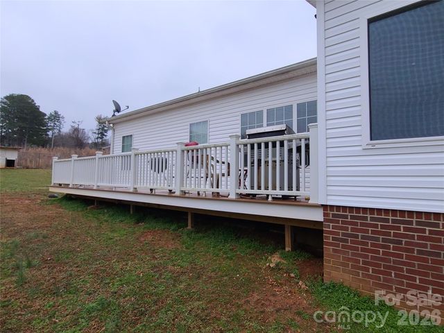 1638 Bess Town Road, Bessemer City, NC 28016