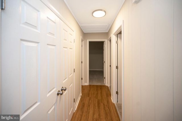 206 STRATFORD CIR, Locust Grove, VA 22508