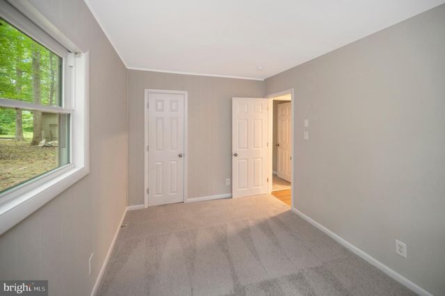 206 STRATFORD CIR, Locust Grove, VA 22508