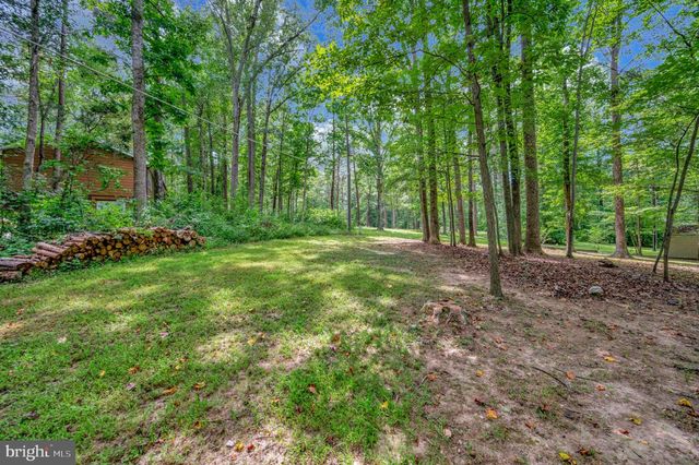 206 STRATFORD CIR, Locust Grove, VA 22508