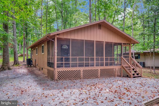 206 STRATFORD CIR, Locust Grove, VA 22508