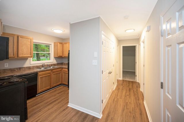 206 STRATFORD CIR, Locust Grove, VA 22508