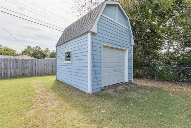 7014 NW 44th Street, Bethany, OK 73008