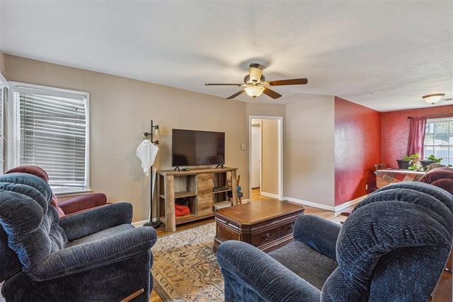 7014 NW 44th Street, Bethany, OK 73008