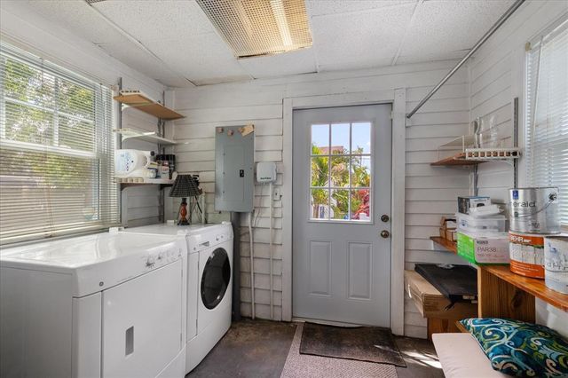 1905 MCKINLEY STREET, Clearwater, FL 33765