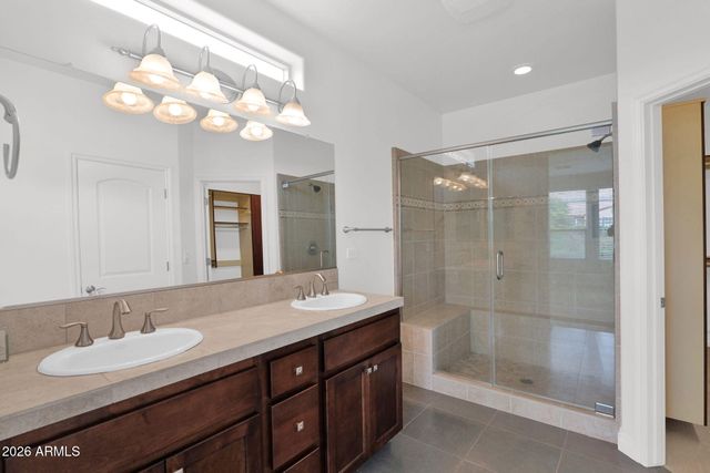 1668 E ADELANTE Way, Queen Creek, AZ 85140