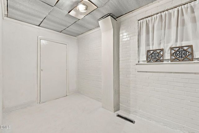 3719 Old Chapel Hill Road, Durham, NC 27707