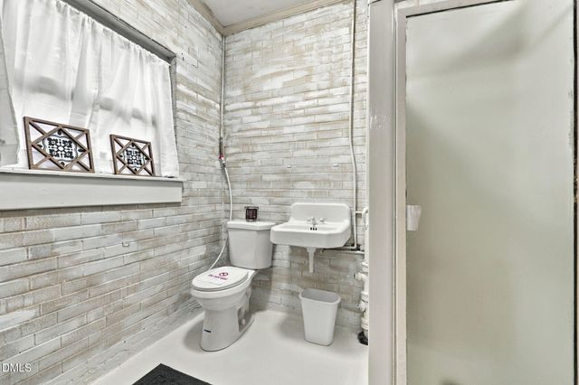 3719 Old Chapel Hill Road, Durham, NC 27707