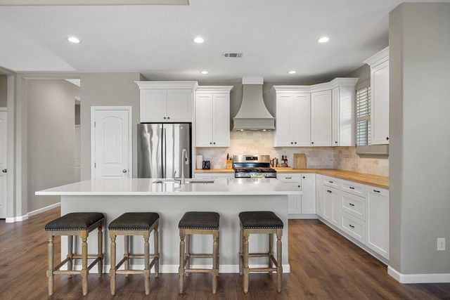 201 Charismatic PL, Austin, TX 78737