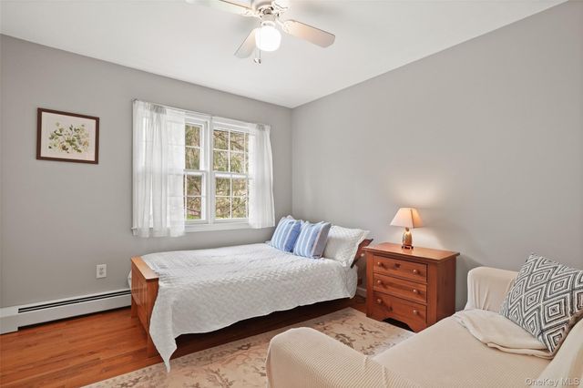 112 Parkview Road N, Pound Ridge, NY 10576