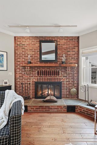 112 Parkview Road N, Pound Ridge, NY 10576