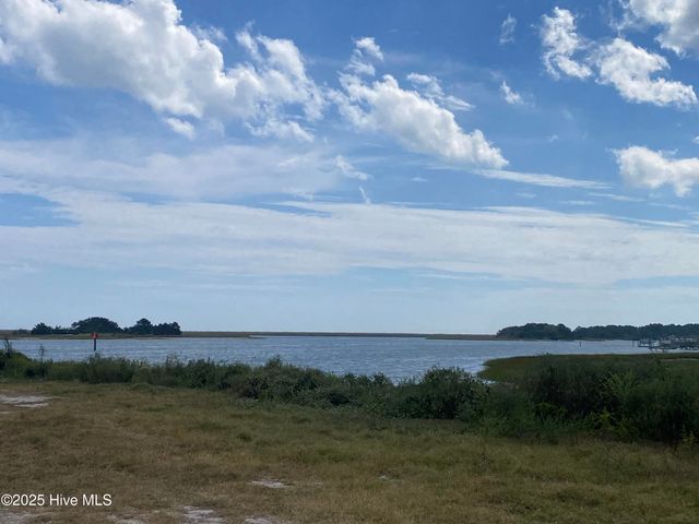 4641 Masonboro Loop Road, Wilmington, NC 28409