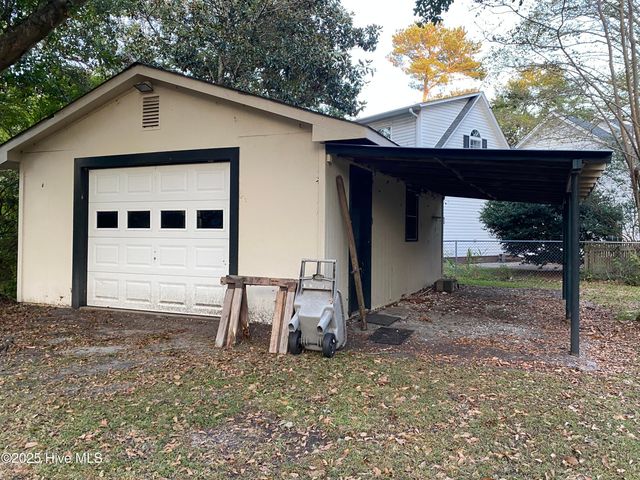 4641 Masonboro Loop Road, Wilmington, NC 28409