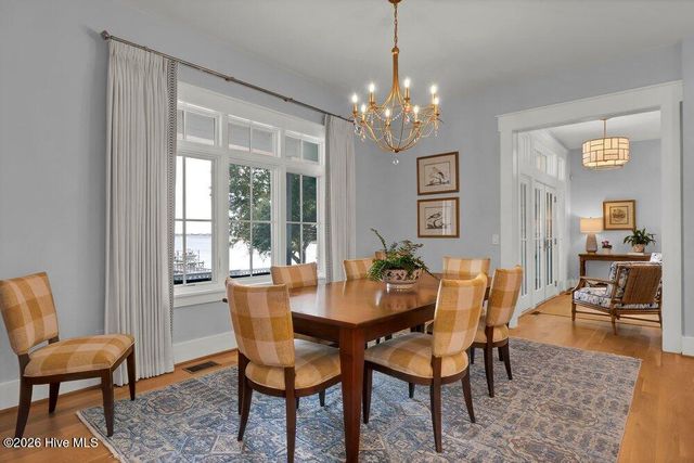 2322 Scotts Hill Loop Road, Wilmington, NC 28411