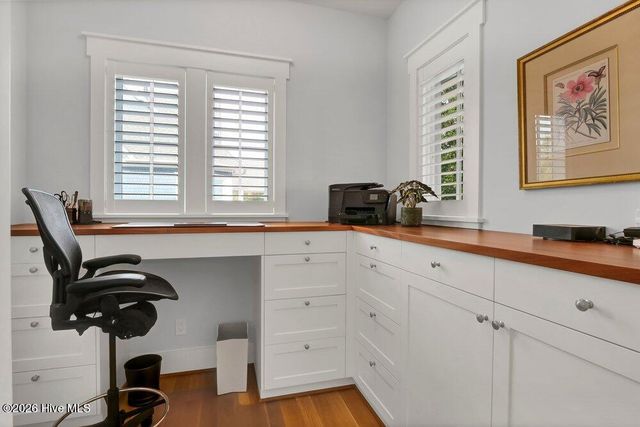 2322 Scotts Hill Loop Road, Wilmington, NC 28411