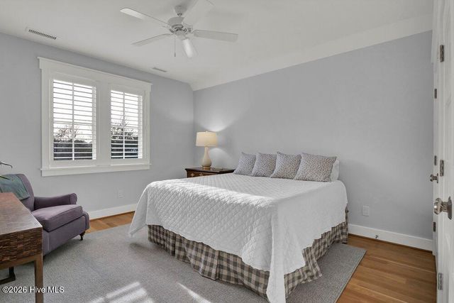 2322 Scotts Hill Loop Road, Wilmington, NC 28411