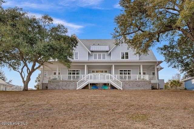 2322 Scotts Hill Loop Road, Wilmington, NC 28411