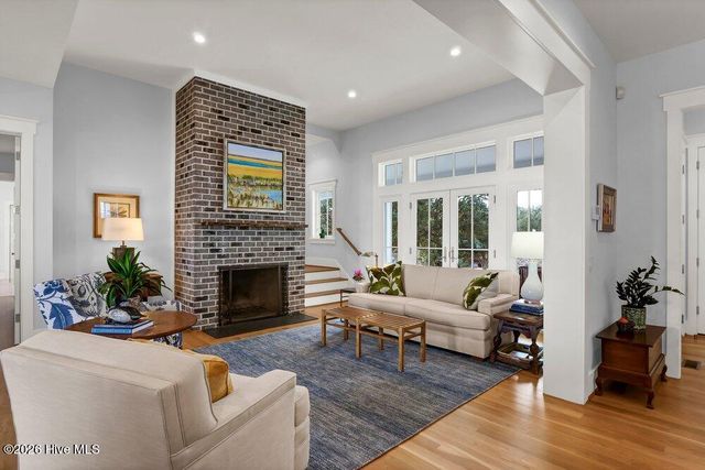 2322 Scotts Hill Loop Road, Wilmington, NC 28411